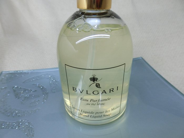 全新正規品BVLGARI 寶格麗白茶洗手乳/液 300ml 禮物出清價＄250起(5日標)