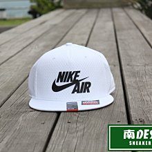 南 ◇2016 4月 NIKE AIR PIVOT TRUE 729497-100 棒球帽 網帽 白黑 SNAPBACK