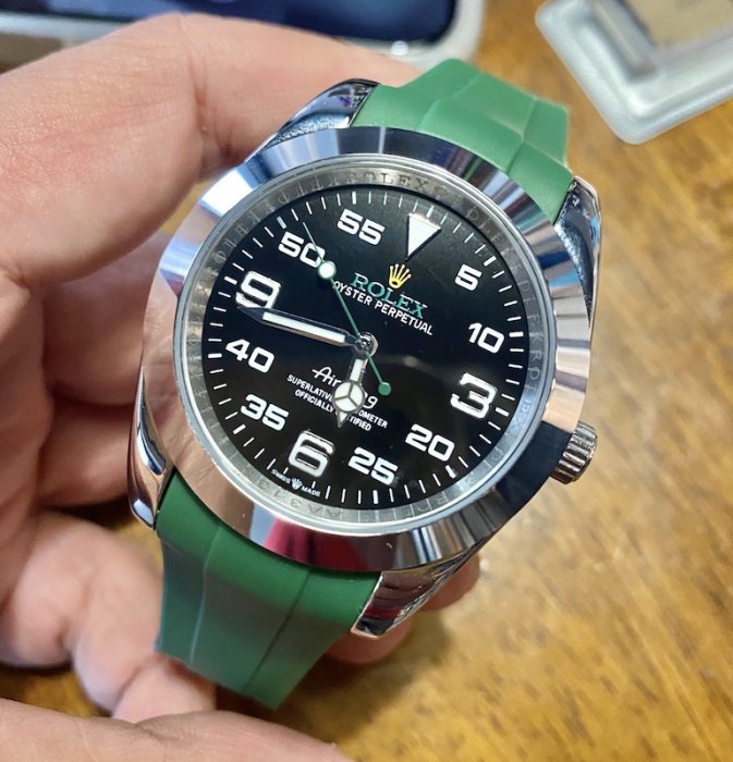【錶帶家】21mm 圓弧ＴＰＵ膠錶帶不含帶扣 代用新款 勞力士 Rolex 水鬼 遊艇 海底探險家裁切後可適合任何手腕