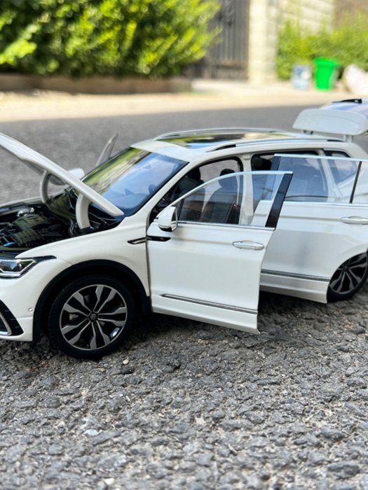 原廠模型車 原廠1:18上汽大眾新途觀L TIGUAN L 2022款SUV越野車合金汽車模型