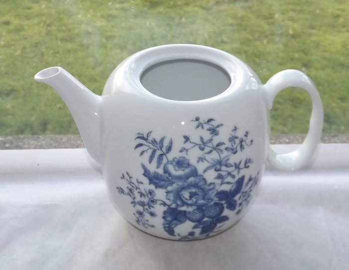 【達那莊園】Royal Worcester皇家伍斯特 Rhapsody狂想曲(藍&白) 英國製骨瓷器 茶杯盤三件組