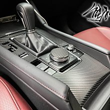 【熊獅貼膜】MAZDA 馬三 內裝鋼琴烤漆 3M2080 碳纖維卡夢 電腦預型裁切 精準開版 現場製作 施工快速歡迎詢問