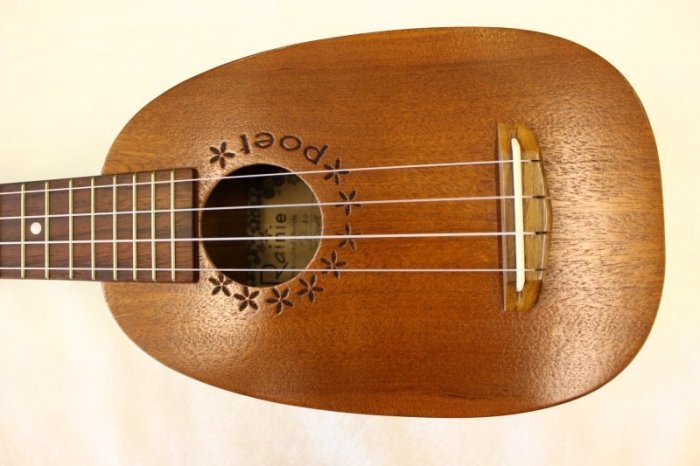 【老羊樂器店】 Rainie P-30 Ukulele 烏克麗麗 鳳梨型 桃花心木 全單板 21吋