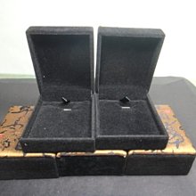 【競標網】漂亮黃色絨布(胸墬)珠寶大收納盒5個(回饋價便宜賣)限量5組(賣完恢復原價300元)