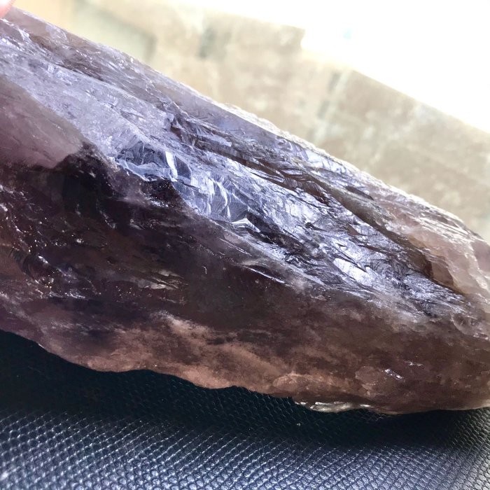 紫水晶權杖  大隻 1338克 25x8公分骨幹水晶 祭壇水晶 電路板 量少 阿賽斯特萊石 編號S1010