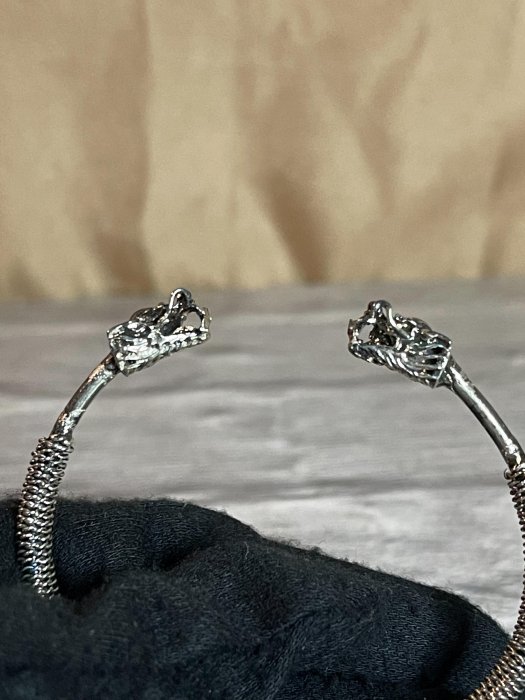 早期純銀 手環 女用 雙龍搶珠 造型少見 品項完整 無保固 二手拍賣 買家自定清洗