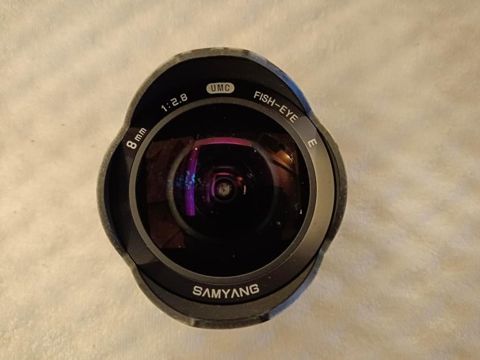 SAMYANG  8mm f2.8 for sony E卡口 APSC，功能正常，可面交松山車站