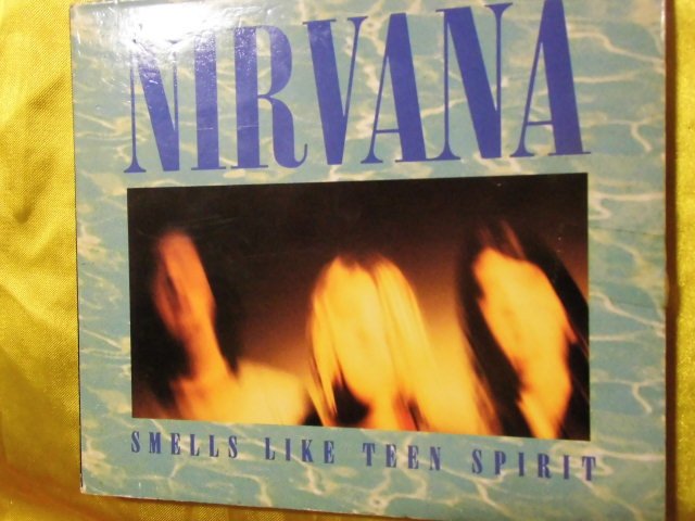 Nirvana超脫Smells Like Teen Spirit/Drain You/Even in His Youth