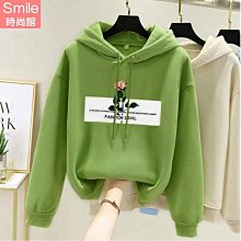 【V3026】SMILE-甜漾秋冬．玫瑰花字母印花刷毛長袖連帽上衣