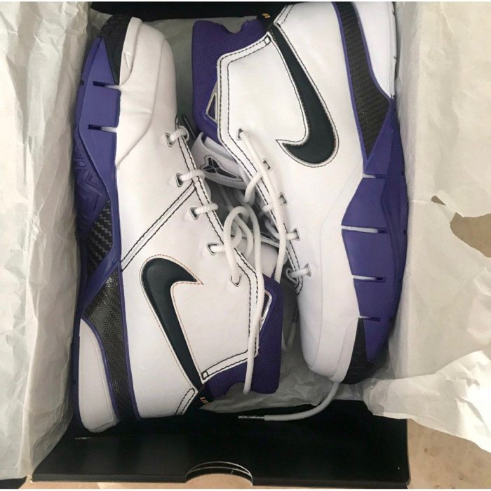 正品全新 Nike Zoom Kobe 1 Protro 81 Points 黑白紫 科比 運動鞋 AQ2728-105