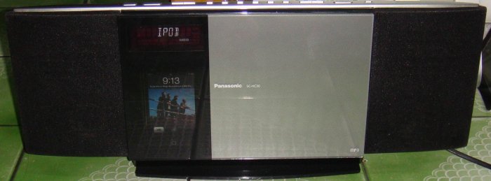 Apple ipod  A1288 (8G) + Panasonic iPod 薄型組合音響 SC-HC30