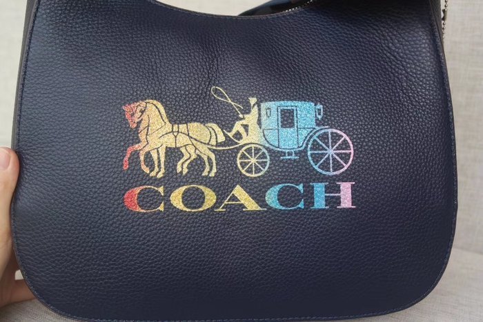 【小怡代購】 全新 COACH 76966 美國正品代購新款女士月亮包 手提包 單肩包 超低直購