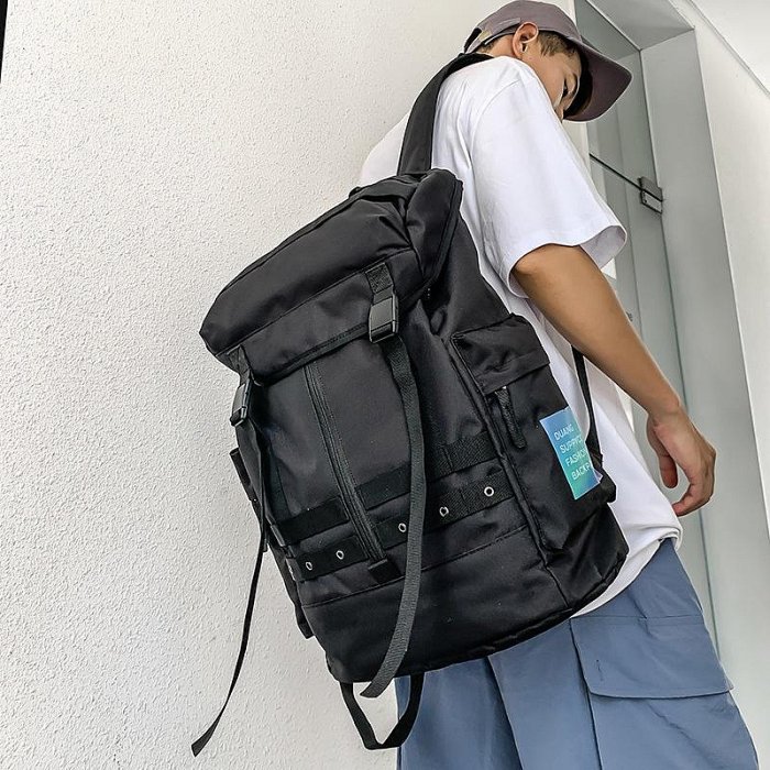 2023新款 韓版背包 背包男 背包女 後背包 旅遊 設計感 個性時尚 大容量 後背包 時尚 簡約