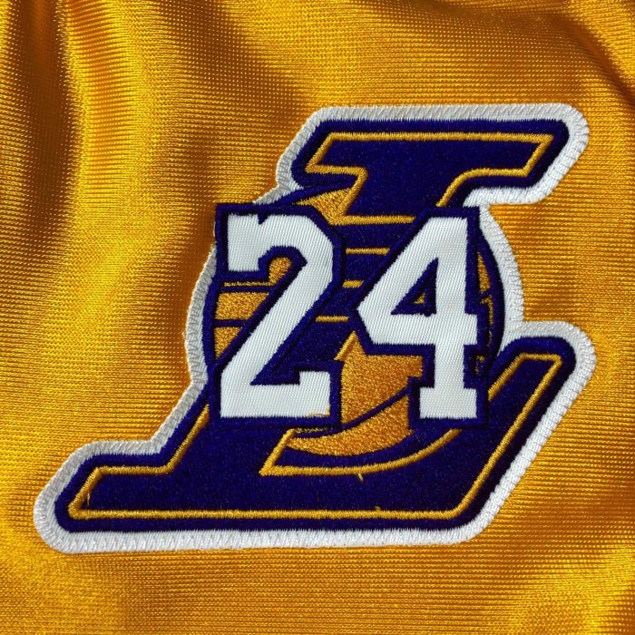 Mitchell & Ness "Kobe Bryant" 籃球名人堂 8/24 雙面紀念 球褲 (雙面穿)