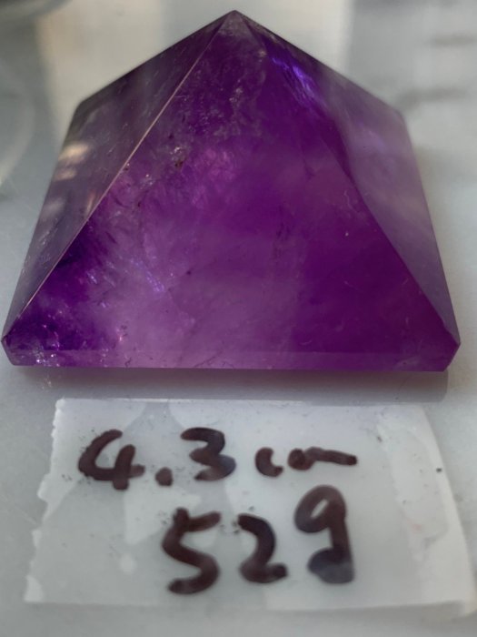 兆鑫生活館-紫水晶金字塔(約4.3公分,52g，) 冥想啟動能量開智慧助打坐擺
