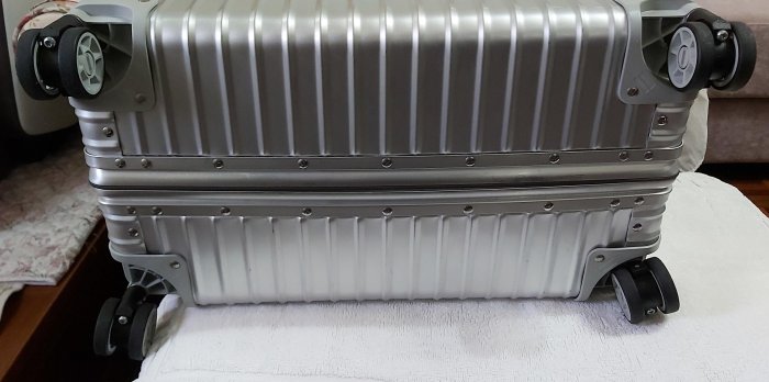 已售出台灣專櫃真品 RIMOWA CLASSIC FLIGHT 971.73.00.4 30吋 經典行李箱