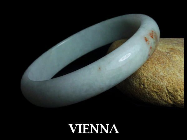 《A貨翡翠》【VIENNA】《手圍19.2/14mm版寬》緬甸玉/冰種白晰美人紅翡/玉鐲/手鐲P-053