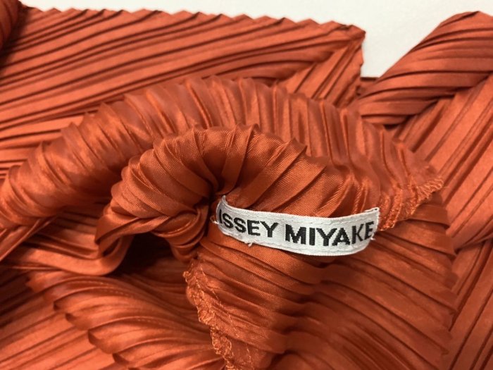 LJ50357三宅一生 issey miyake pleats please me短外套