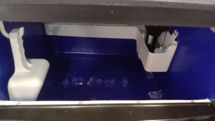 製冰機租賃 製冰機分期 營業用製冰機 安裝 維修保固 100磅 200磅 400磅 700磅 1000磅 水冷 角冰