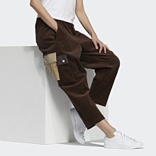 南◇2021 12月 Adidas ADICOLOR 工裝長褲 女 HK0487 寬鬆 絨布 燈心絨 咖啡 大口袋