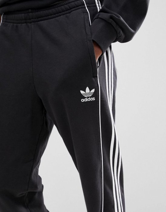 愛迪達 ADIDAS 三葉草 男運動褲 三槓 上寬下窄 縮口褲 小腳褲 CE4809/澤米(全館任二件免運費)