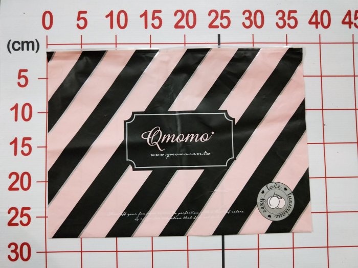 【二手衣櫃】日系品牌Qmomo 收納袋 內衣內褲衣物包行李衣服整理半透明袋子 包裝袋 夾鏈袋 密封袋 1070815