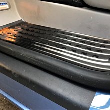 福斯  VW T5 T6 T6.1不鏽鋼(黑拉絲) 防滑顆粒踏板(3門)