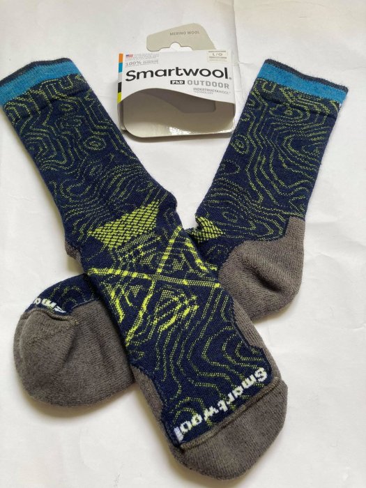 男款現貨 SmartWool PHD Outdoor Med Pattern 中厚度避震美麗諾羊毛戶外運動襪