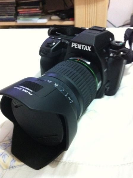 九成新PENTAX K-7.鏡頭16mm-45mm恆定光圈,兩顆原廠電池,無線遙控器!下殺18000成交！