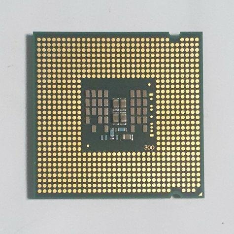 現貨 二手 附原廠風扇 Intel Core 2 Quad Q8300 SLB5W/2.5G/4M/1333/四核心/775腳位/正式版 CPU