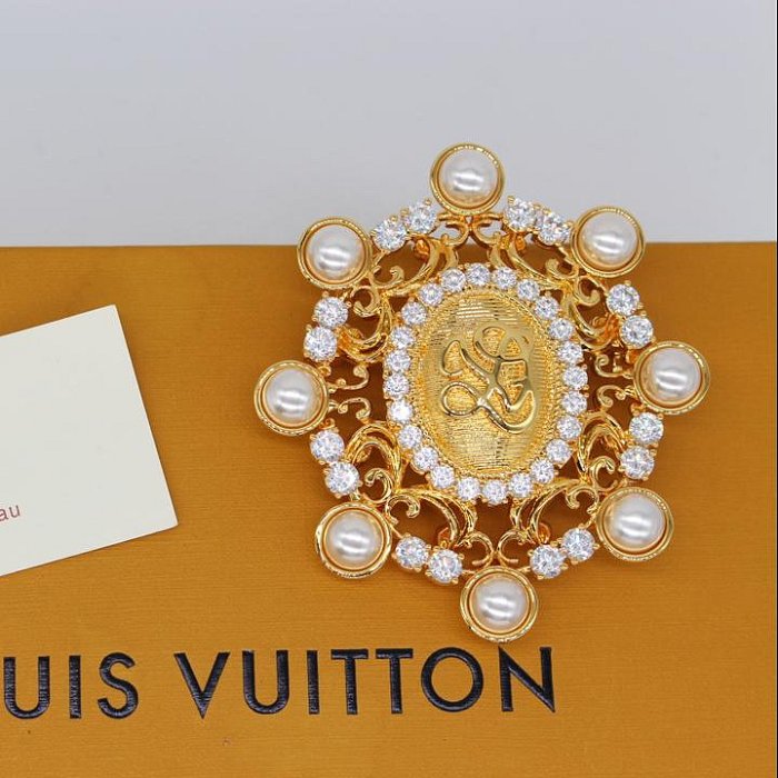 代購 法國精品Louis Vuitton LV金色奢華巴洛克風格水鑽字母胸針 委託勞務服務 請先詢問