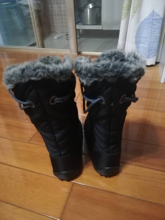 Columbia 哥倫比亞防水雪靴 Size 37 （二手極新）