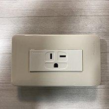 DIY水電材料 國際牌WFF3620K冷氣插座附鐵片/T型插座/220V插座