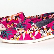 TOMS 懶人鞋 休閒鞋 現貨   7.5/8 全新真品