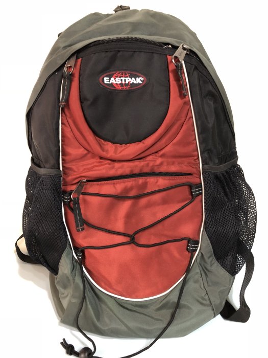 1折清倉 原價3980 EASTPAK 多層 登山背包 雙肩軟背帶 多層收納 後背包 防潑水 另有紅色 藍色 灰色