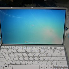 台中市威宏資訊 修小筆電螢幕 破裂 ASPIRE ONE 1410 11.6 1366x768 LED LCD 面板破裂