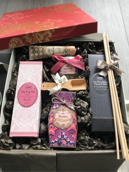 全新 Sabon 禮盒 (原價近$6000)