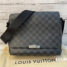 《真愛名牌精品》LV N40349 DISTRICT PM 黑格 翻蓋 斜背包 *全新*代購