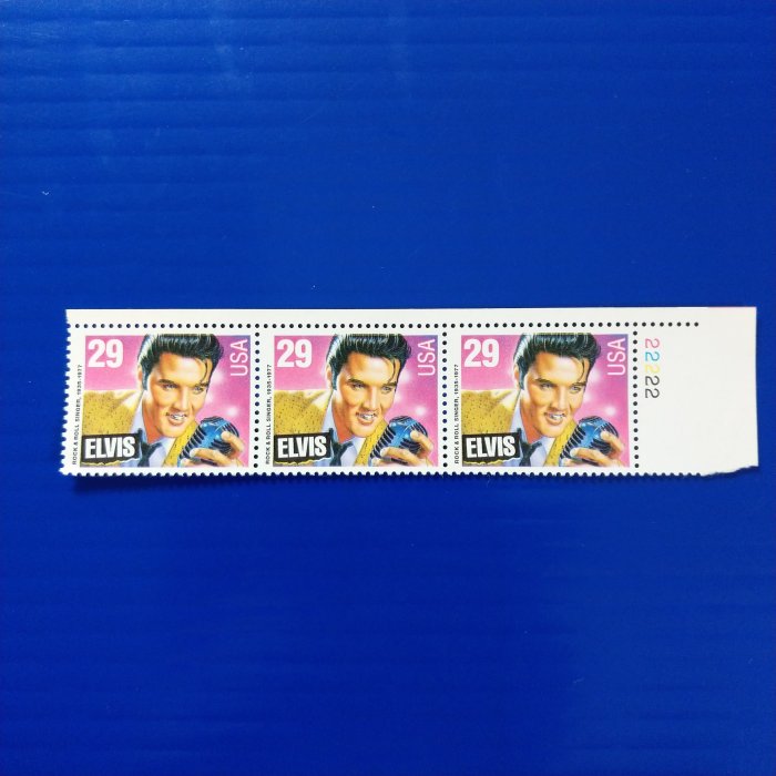 【大三元】美洲郵票-美國郵票-名歌手貓王1977年發行-新票1全三方連~原膠