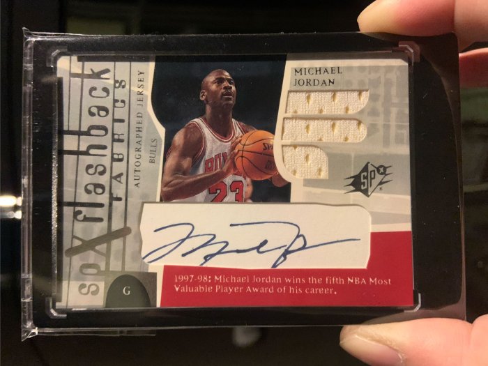 Michael Jordan spx flashback jersey auto/23張（short print)