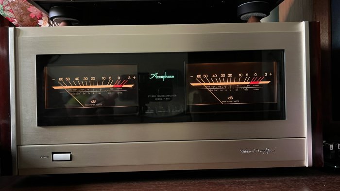 Accuphase P-800 擴大機