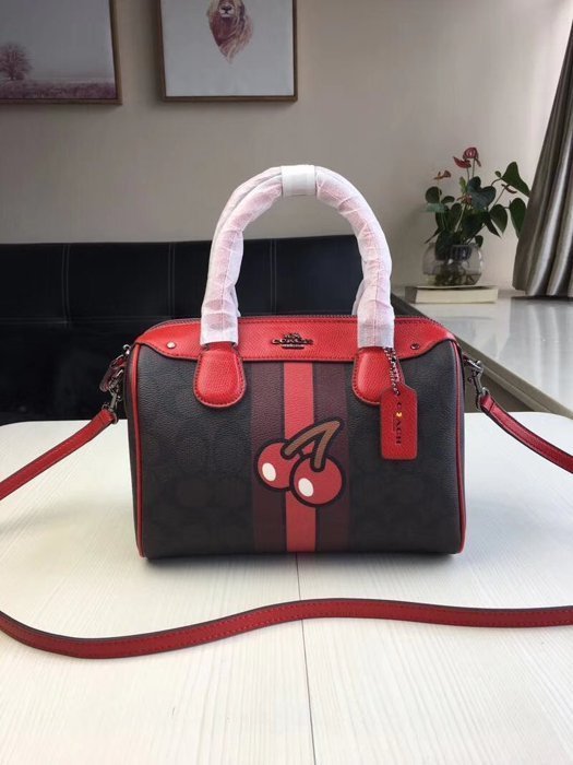 全新COACH 56650 美國正品女士櫻桃圖案印花枕頭包 手提斜挎包 超低直購