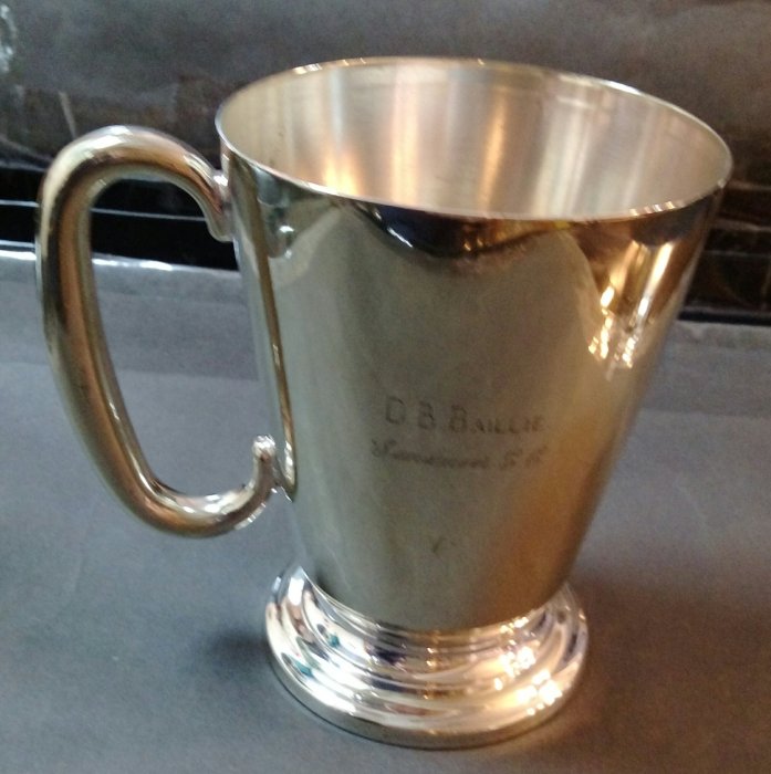 234 高級英格蘭鍍銀杯vintage presentation silver plate 1 pint tankard