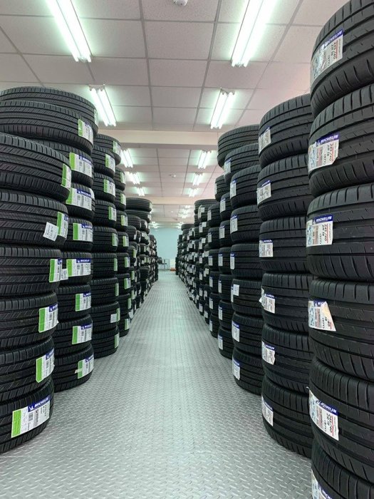 CR輪業 全新 登祿普 DUNLOP LM705 225/50/17 日本製 完工價:4200