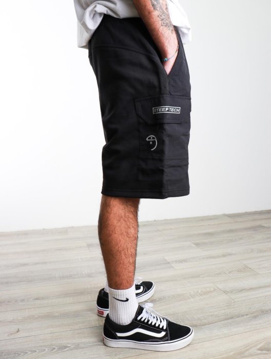 The North Face Steep Tech shell cargo shorts TNF 工裝黑色口袋短褲