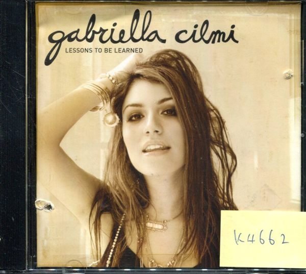 *真音樂* GABRIELLA CILMI / LESSONS 二手 K4662 (封面底破.CD有缺口不影響讀取) (清倉.下標賣2)