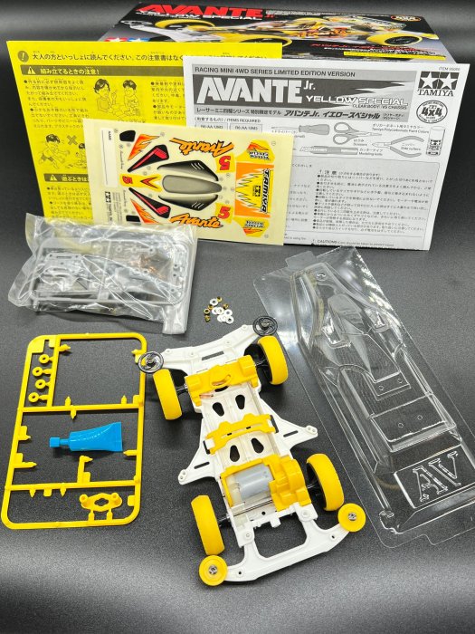 TAMIYA 1/32 AVANTE YELLOW SPECIAL MiNi 4WD #95060