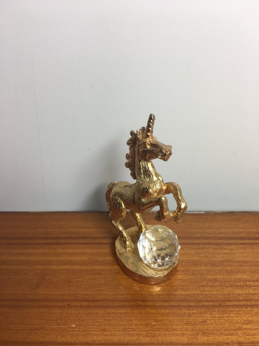 水晶球銅雕【馬】擺飾品、藝術品