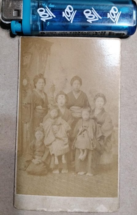 [寶島福利社］早期日據時代日本硬紙板（ 團體）合影留影黑白照片1張現況賣專A09