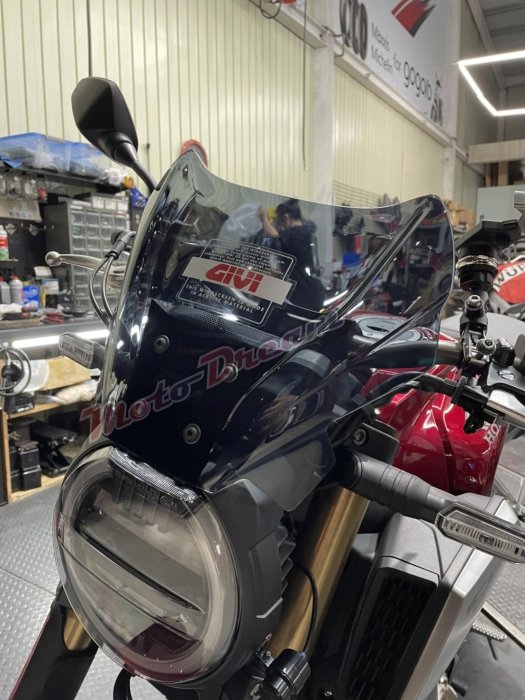 [ Moto Dream 重機部品 ] GIVI 1173S+A1173A 風鏡HONDA CB1000R/CB650R